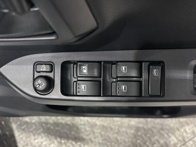 ミライース L SAIII 衝突軽減ブレーキ キーレスエントリー 電動格納ミラー サイドバイザー付 オートライト アイドリングストップ デジタルメーター コーナーセンサー マニュアルエアコン パワーウィンドウ 軽自動車(29枚目)