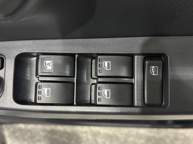 ミライース L SAIII 衝突軽減ブレーキ キーレスエントリー 電動格納ミラー サイドバイザー付 オートライト アイドリングストップ デジタルメーター コーナーセンサー マニュアルエアコン パワーウィンドウ 軽自動車(30枚目)