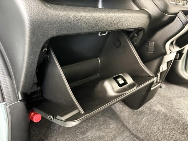 オールメーカー取り扱いをしているので、お好きな車種・グレード・カラーがきっと見つかります♪