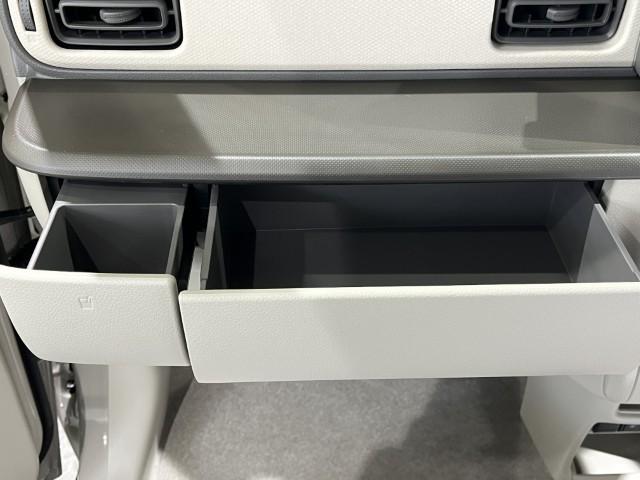 アルトラパンLC L 届出済未使用車 衝突軽減ブレーキ 誤発進抑制 車線逸脱警報 標識認識機能 アイドリングストップ 運転席シートヒーター オートエアコン 電動格納ミラー キーレスプッシュスタート 軽自動車(40枚目)