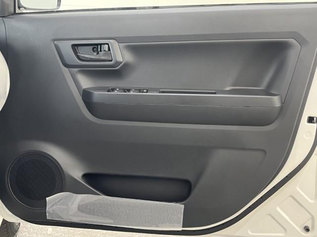 ミライース Ｌ　キーレスエントリー　アイドリングストップ　デジタルメーター　軽自動車　オートライト　衝突安全ボディ　ＣＶＴ　盗難防止システム（18枚目）