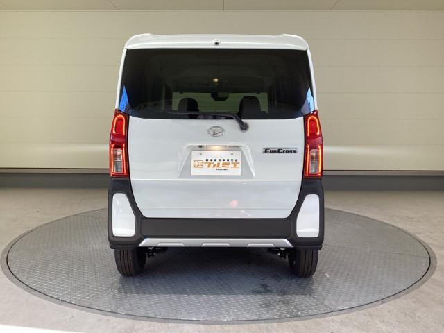 タント ファンクロス 届出済未使用車 衝突軽減ブレーキ 両側電動スライドドア スマートキー アイドリングストップ シートヒーター プッシュスタート 軽自動車(9枚目)