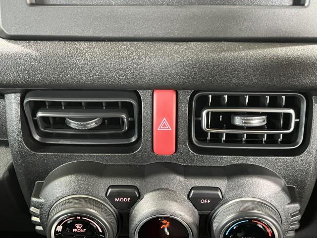 ジムニー ＸＣ　届出済未使用車　セーフティサポート　前後誤発進抑制機能　パーキングセンサー　シートヒーター　オートライト　スマートキー　オートエアコン　軽自動車（33枚目）