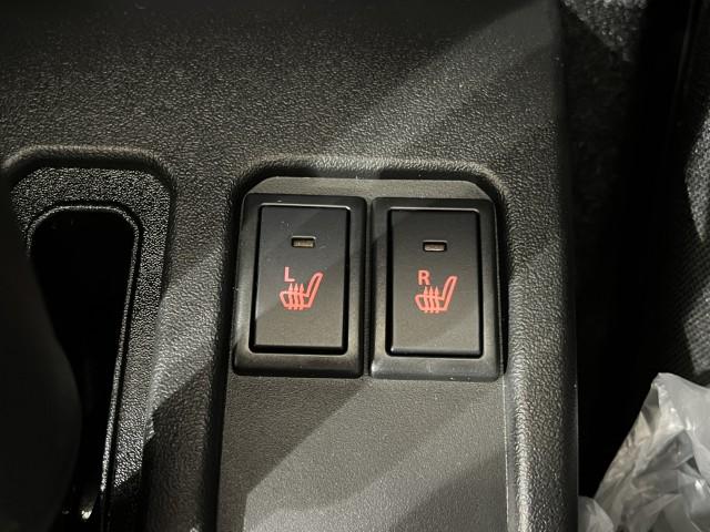 ジムニー ＸＣ　届出済未使用車　セーフティサポート　前後誤発進抑制機能　パーキングセンサー　シートヒーター　オートライト　スマートキー　オートエアコン　軽自動車（40枚目）