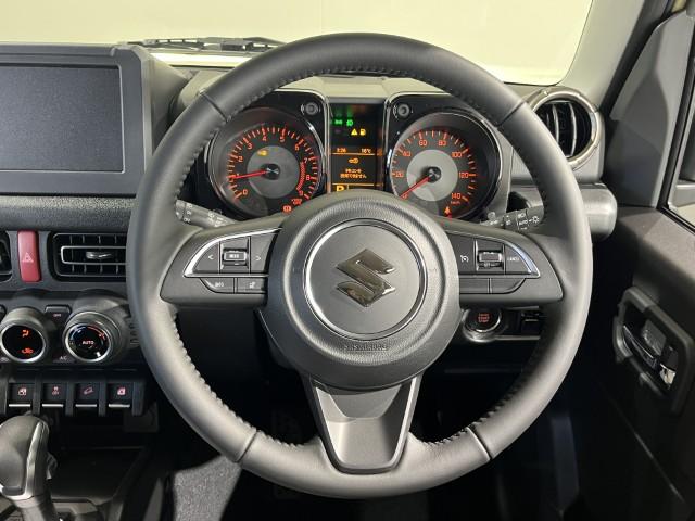 ジムニー ＸＣ　届出済未使用車　セーフティサポート　前後誤発進抑制機能　パーキングセンサー　シートヒーター　オートライト　スマートキー　オートエアコン　軽自動車（47枚目）