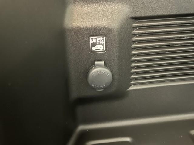 ジムニー ＸＣ　届出済未使用車　セーフティサポート　前後誤発進抑制機能　パーキングセンサー　シートヒーター　オートライト　スマートキー　オートエアコン　軽自動車（50枚目）