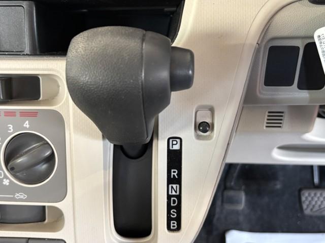 ムーヴ Ｌ　ＳＡＩＩＩ　ちょい乗り　衝突軽減ブレーキ　キーレスエントリー　ベンチシート　電動格納ミラー　アイドリングストップ　運転席助手席エアバック　アームレスト　マニュアルエアコン　軽自動車（40枚目）