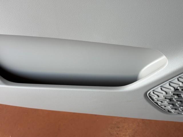 ムーヴ Ｌ　ＳＡＩＩＩ　ちょい乗り　衝突軽減ブレーキ　キーレスエントリー　ベンチシート　電動格納ミラー　アイドリングストップ　運転席助手席エアバック　アームレスト　マニュアルエアコン　軽自動車（53枚目）