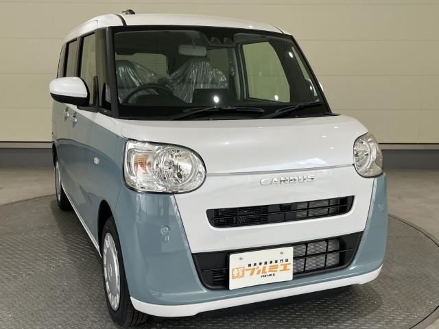 ムーヴキャンバス ストライプスX 届出済未使用車 衝突軽減ブレーキ 両側電動スライドドア 電動格納ミラー アームレスト シートリフター USB充電ソケット アイドリングストップ オートエアコン スマートキー プッシュスタート 軽自動車(4枚目)