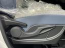 ストライプスＸ　届出済未使用車　衝突軽減ブレーキ　両側電動スライドドア　電動格納ミラー　アームレスト　シートリフター　ＵＳＢ充電ソケット　アイドリングストップ　オートエアコン　スマートキー　プッシュスタート　軽自動車（22枚目）