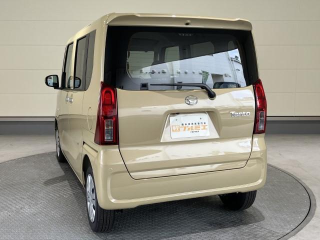 タント Ｌ　届出済未使用車　ＬＥＤライト　ミラクルオープンドア　アイドリングストップ　コーナーセンサー　衝突軽減ブレーキ　オートライト　軽自動車（7枚目）
