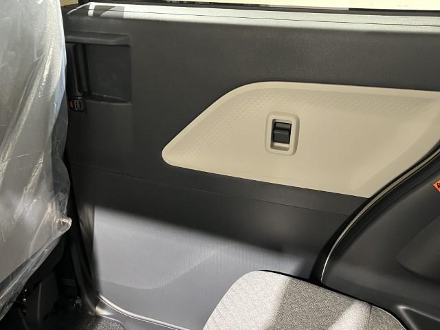 タント Ｌ　届出済未使用車　ＬＥＤライト　ミラクルオープンドア　アイドリングストップ　コーナーセンサー　衝突軽減ブレーキ　オートライト　軽自動車（42枚目）