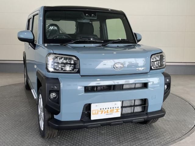 タフト G 届出済未使用車 バックカメラ ガラスルーフ 衝突軽減ブレーキ ペダル踏み間違い防止 オートハイビーム LEDヘッド&フォグ シートヒーター 電子制御パーキングブレーキ スマートキー 軽自動車(4枚目)