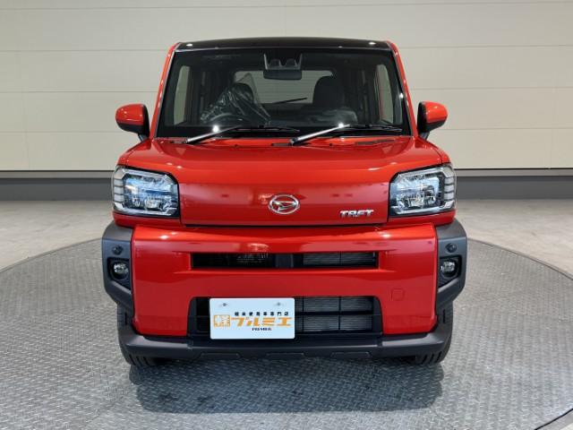 タフト G 届出済未使用車 バックカメラ ガラスルーフ 衝突軽減ブレーキ ペダル踏み間違い防止 オートハイビーム LEDヘッド&フォグ シートヒーター 電子制御パーキングブレーキ スマートキー 軽自動車(5枚目)