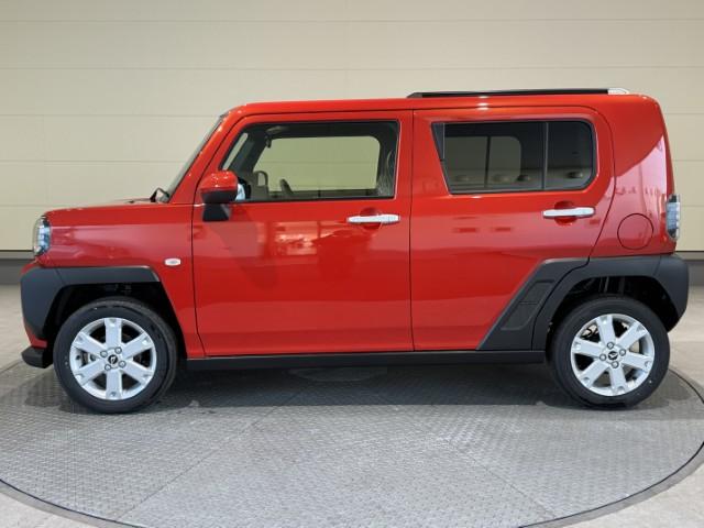 タフト G 届出済未使用車 バックカメラ ガラスルーフ 衝突軽減ブレーキ ペダル踏み間違い防止 オートハイビーム LEDヘッド&フォグ シートヒーター 電子制御パーキングブレーキ スマートキー 軽自動車(7枚目)