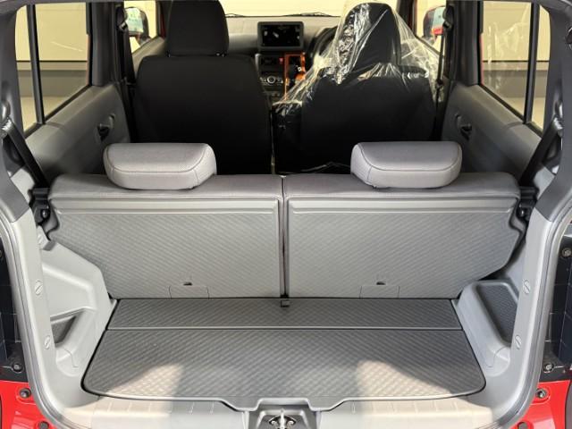 タフト G 届出済未使用車 バックカメラ ガラスルーフ 衝突軽減ブレーキ ペダル踏み間違い防止 オートハイビーム LEDヘッド&フォグ シートヒーター 電子制御パーキングブレーキ スマートキー 軽自動車(11枚目)