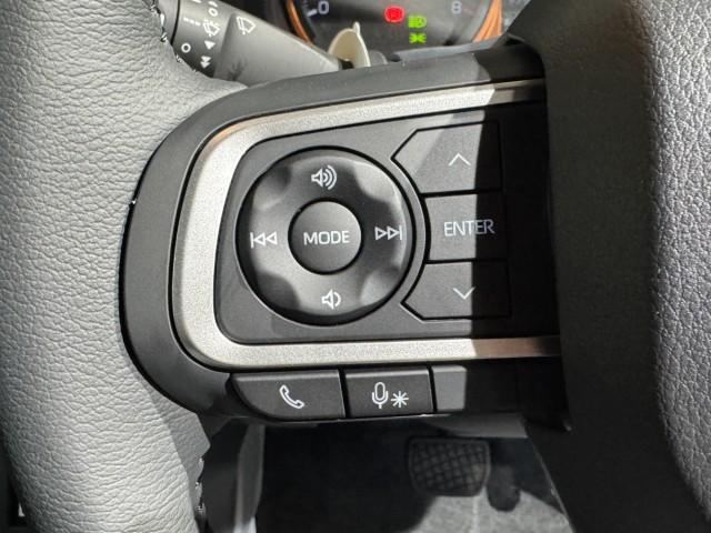 タフト G 届出済未使用車 バックカメラ ガラスルーフ 衝突軽減ブレーキ ペダル踏み間違い防止 オートハイビーム LEDヘッド&フォグ シートヒーター 電子制御パーキングブレーキ スマートキー 軽自動車(30枚目)