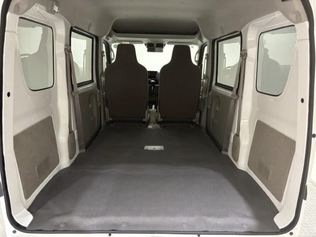 クリッパーバン DX 届出済未使用車 軽バン 衝突軽減ブレーキ キーレスエントリー パワーウィンドウ マニュアルエアコン AM/FMラジオ ハロゲンヘッドライト アイドリングストップ 軽自動車(42枚目)