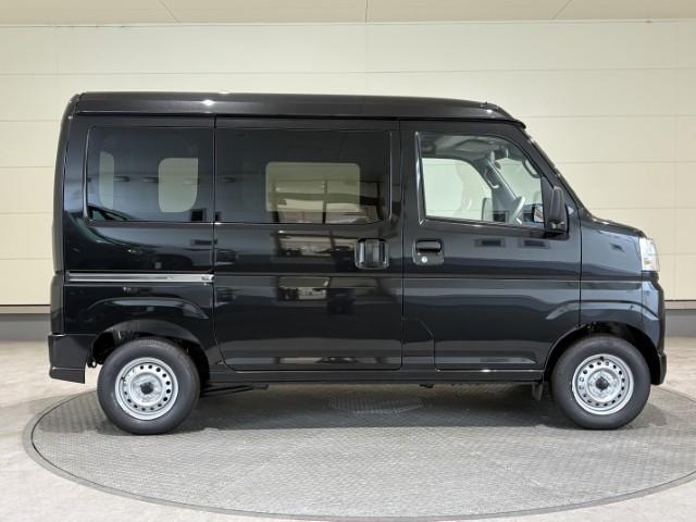ハイゼットカーゴ ＤＸ　届出済未使用車　両側スライドドア　ＡＭ／ＦＭラジオ　オートライト　マニュアルエアコン　キーレスエントリー　衝突被害軽減システム（11枚目）
