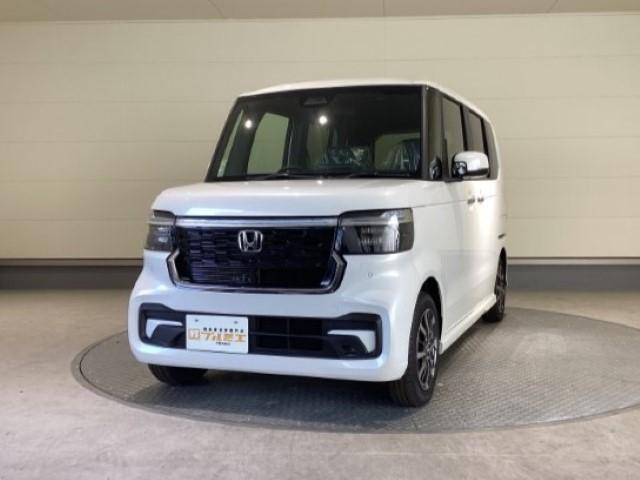N-BOXカスタム ベースグレード 届出済未使用車 衝突軽減ブレーキ ホンダセンシング 片側電動スライドドア スマートキー LEDライト アイドリングストップ コーナーセンサー オートエアコン 軽自動車(4枚目)