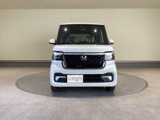 N-BOXカスタム ベースグレード 届出済未使用車 衝突軽減ブレーキ ホンダセンシング 片側電動スライドドア スマートキー LEDライト アイドリングストップ コーナーセンサー オートエアコン 軽自動車(5枚目)