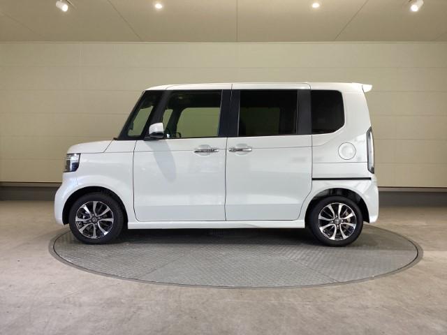 N-BOXカスタム ベースグレード 届出済未使用車 衝突軽減ブレーキ ホンダセンシング 片側電動スライドドア スマートキー LEDライト アイドリングストップ コーナーセンサー オートエアコン 軽自動車(11枚目)