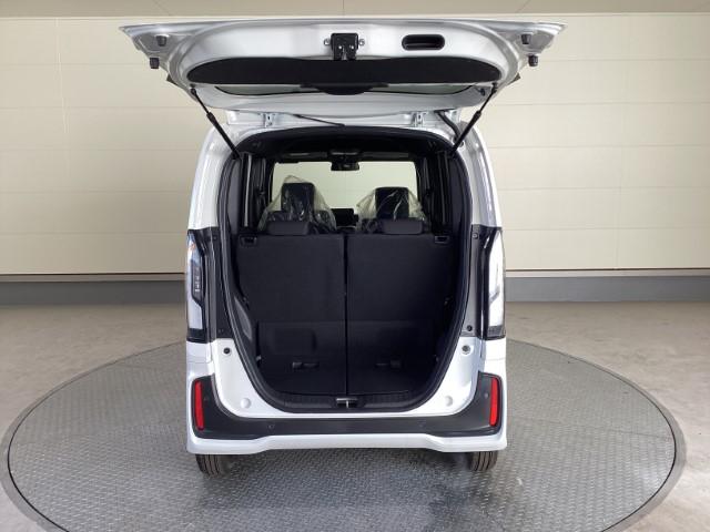 N-BOXカスタム ベースグレード 届出済未使用車 衝突軽減ブレーキ ホンダセンシング 片側電動スライドドア スマートキー LEDライト アイドリングストップ コーナーセンサー オートエアコン 軽自動車(39枚目)