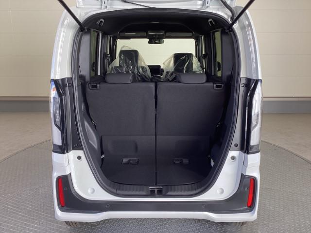 N-BOXカスタム ベースグレード 届出済未使用車 衝突軽減ブレーキ ホンダセンシング 片側電動スライドドア スマートキー LEDライト アイドリングストップ コーナーセンサー オートエアコン 軽自動車(40枚目)