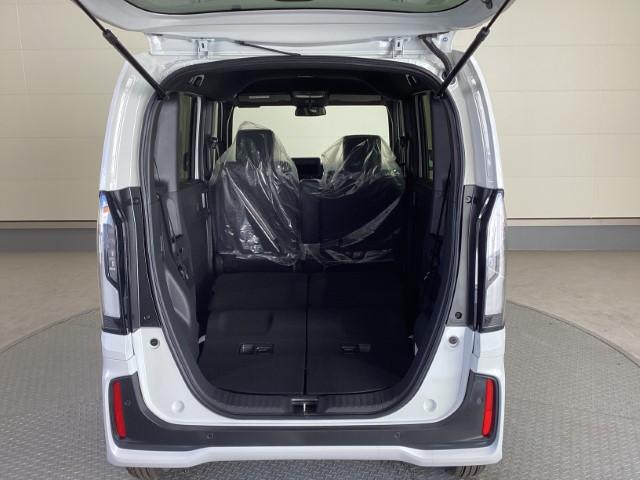 N-BOXカスタム ベースグレード 届出済未使用車 衝突軽減ブレーキ ホンダセンシング 片側電動スライドドア スマートキー LEDライト アイドリングストップ コーナーセンサー オートエアコン 軽自動車(41枚目)