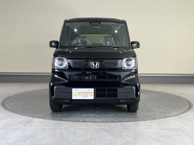 Ｎ－ＢＯＸ ベースグレード　届出済未使用車　衝突軽減ブレーキ　片側電動スライドドア　スマートキー　プッシュスタート　シートヒーター　クルーズコントロール　ブレーキホールド　アイドリングストップ　プッシュスタート　軽自動車（5枚目）