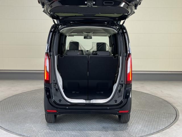 Ｎ－ＢＯＸ ベースグレード　届出済未使用車　衝突軽減ブレーキ　片側電動スライドドア　スマートキー　プッシュスタート　シートヒーター　クルーズコントロール　ブレーキホールド　アイドリングストップ　プッシュスタート　軽自動車（9枚目）