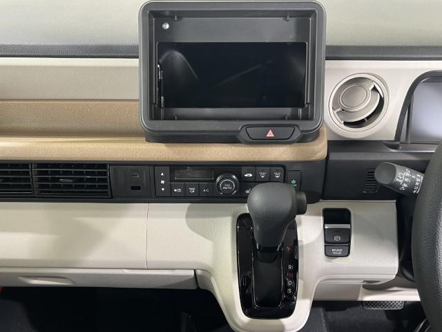 Ｎ－ＢＯＸ ベースグレード　届出済未使用車　衝突軽減ブレーキ　片側電動スライドドア　スマートキー　プッシュスタート　シートヒーター　クルーズコントロール　ブレーキホールド　アイドリングストップ　プッシュスタート　軽自動車（29枚目）