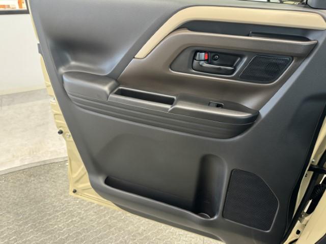 スペーシア ハイブリッドG 届出済未使用車 スズキセーフティサポート 両側スライドドア LEDライト スマートキー オートライト オートエアコン 電動格納ミラー 軽自動車(36枚目)