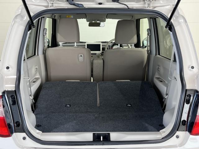 アルトラパン Ｌ　届出済未使用車　衝突軽減ブレーキ　誤発進抑制　車線逸脱警報　標識認識機能　アイドリングストップ　運転席シートヒーター　オートエアコン　電動格納ミラー　キーレスプッシュスタート　軽自動車（12枚目）