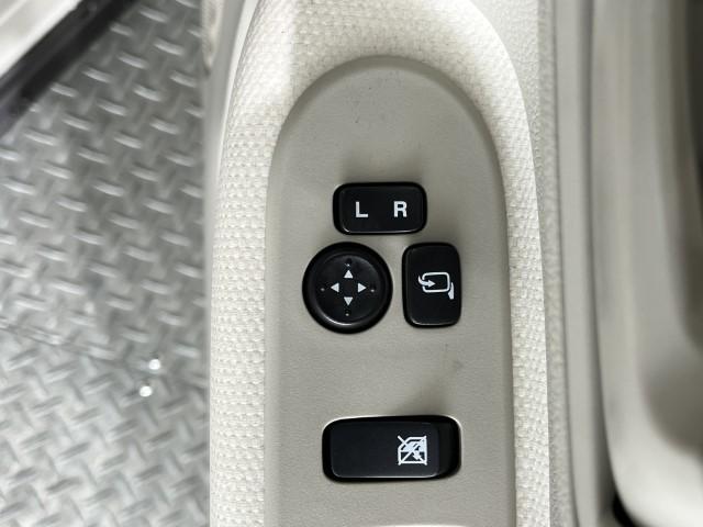 アルトラパン Ｌ　届出済未使用車　衝突軽減ブレーキ　誤発進抑制　車線逸脱警報　標識認識機能　アイドリングストップ　運転席シートヒーター　オートエアコン　電動格納ミラー　キーレスプッシュスタート　軽自動車（22枚目）