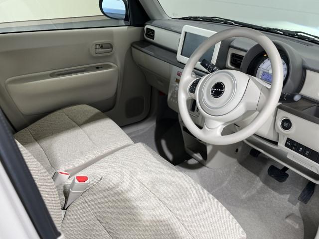 アルトラパン Ｌ　届出済未使用車　衝突軽減ブレーキ　誤発進抑制　車線逸脱警報　標識認識機能　アイドリングストップ　運転席シートヒーター　オートエアコン　電動格納ミラー　キーレスプッシュスタート　軽自動車（20枚目）