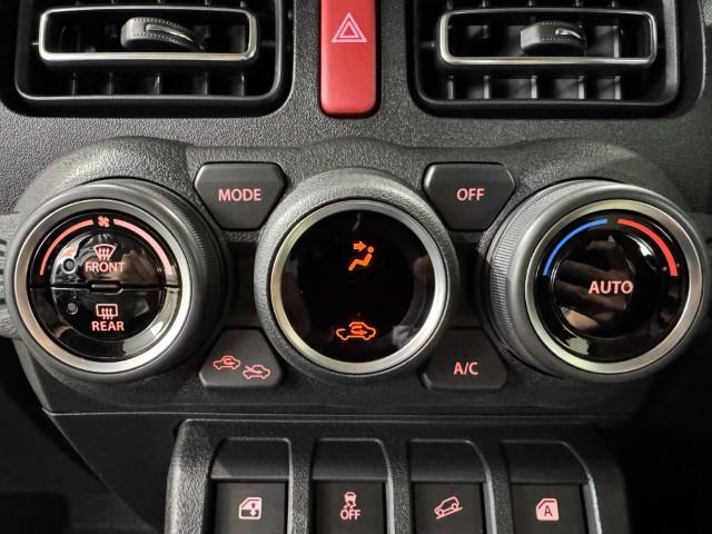 ジムニー ＸＣ　届出済未使用車　４ＷＤ　スズキセーフティサポート　本革巻ステアリング　オートエアコン　防汚タイプラゲッジフロア　オートライト　ヘッドランプウォッシャー　運転席・助手席エアバック　軽自動車（38枚目）