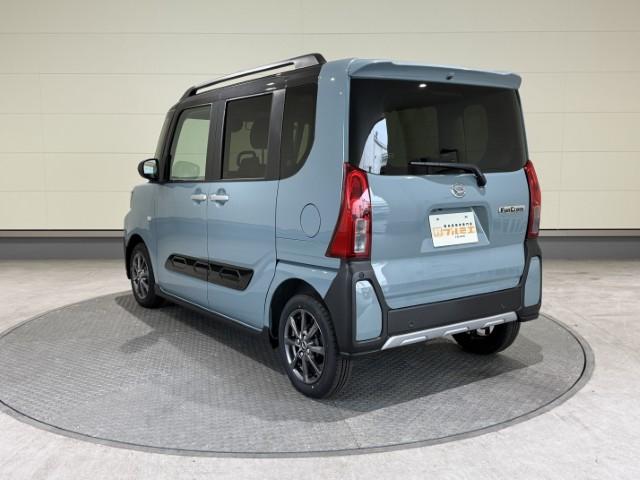 タント ファンクロス　届出済未使用車　衝突軽減ブレーキ　両側電動スライドドア　アイドリングストップ　スマートキー　ミラクルオープンドア　シートヒーター　プッシュスタート　軽自動車（8枚目）