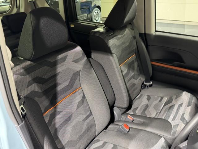 タント ファンクロス　届出済未使用車　衝突軽減ブレーキ　両側電動スライドドア　アイドリングストップ　スマートキー　ミラクルオープンドア　シートヒーター　プッシュスタート　軽自動車（22枚目）