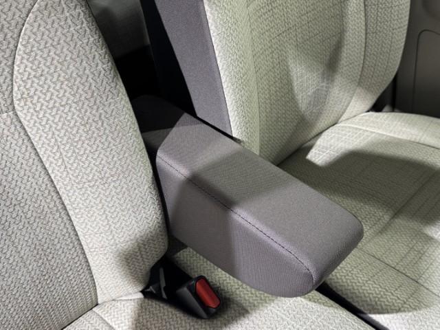 デイズ 　届出済未使用車　衝突軽減ブレーキ　プッシュスタート　オートエアコン　電動格納ミラー　オートライト　アームレスト　ステアリングリモコン　シートリフター　軽自動車（20枚目）