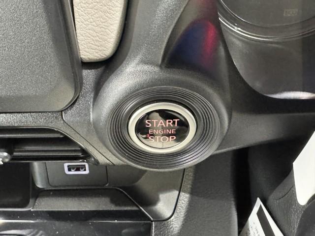 デイズ 　届出済未使用車　衝突軽減ブレーキ　プッシュスタート　オートエアコン　電動格納ミラー　オートライト　アームレスト　ステアリングリモコン　シートリフター　軽自動車（31枚目）