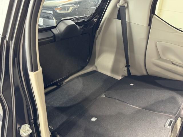 デイズ 　届出済未使用車　衝突軽減ブレーキ　プッシュスタート　オートエアコン　電動格納ミラー　オートライト　アームレスト　ステアリングリモコン　シートリフター　軽自動車（49枚目）