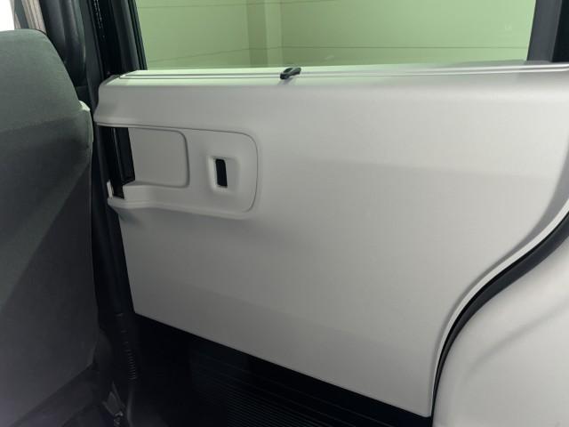 Ｎ－ＢＯＸ ベースグレード　８インチナビ　バックカメラ　ＥＴＣ　ドライブレコーダー　衝突軽減ブレーキ　片側電動スライドドア　スマートキー　プッシュスタート　クルーズコントロール　ブレーキホールド　軽自動車（43枚目）