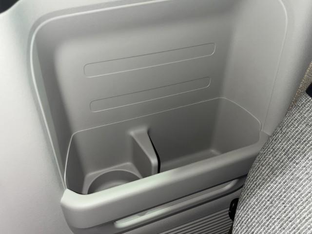 Ｎ－ＢＯＸ ベースグレード　８インチナビ　バックカメラ　ＥＴＣ　ドライブレコーダー　衝突軽減ブレーキ　片側電動スライドドア　スマートキー　プッシュスタート　クルーズコントロール　ブレーキホールド　軽自動車（44枚目）