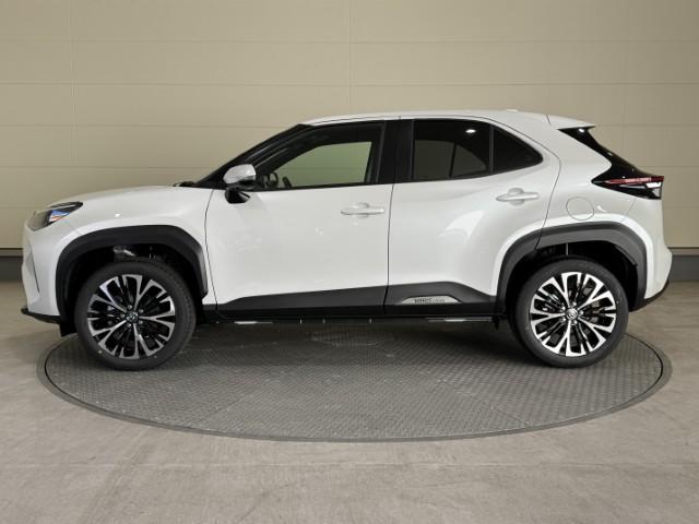 ヤリスクロス Z 登録済未使用車 純正ディスプレイオーディオ パノラミックビューモニター ETC2.0 シートヒーター ステアリングヒーター トヨタセーフティセンス LEDヘッドライト(7枚目)