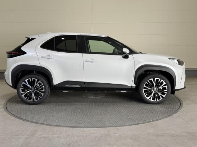 ヤリスクロス Z 登録済未使用車 純正ディスプレイオーディオ パノラミックビューモニター ETC2.0 シートヒーター ステアリングヒーター トヨタセーフティセンス LEDヘッドライト(15枚目)