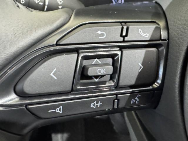 ヤリスクロス Z 登録済未使用車 純正ディスプレイオーディオ パノラミックビューモニター ETC2.0 シートヒーター ステアリングヒーター トヨタセーフティセンス LEDヘッドライト(30枚目)