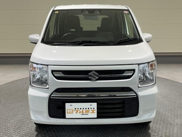 ワゴンＲ ＦＸ　届出済未使用車　衝突軽減ブレーキ　スマートキー　オートエアコン　ベンチシート　電動格納ミラー　シートヒーター　運転席助手席エアバック　軽自動車（5枚目）