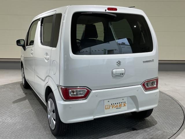 ワゴンＲ ＦＸ　届出済未使用車　衝突軽減ブレーキ　スマートキー　オートエアコン　ベンチシート　電動格納ミラー　シートヒーター　運転席助手席エアバック　軽自動車（8枚目）