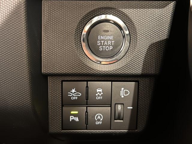 タフト Ｘ　届出済未使用車　バックカメラ　ガラスルーフ　衝突被害軽減システム　車線逸脱警報　クリアランスソナー　オートマチックハイビーム　オートエアコン　ＬＥＤヘッド　スマートキー　アイドリングストップ　軽自動車（20枚目）